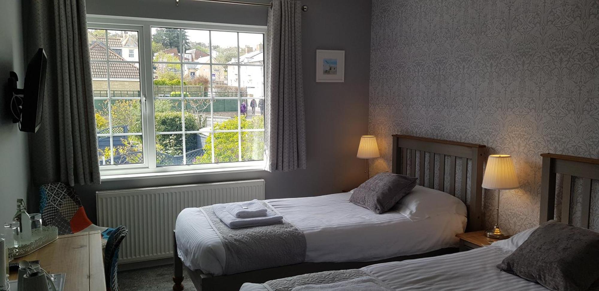 Hensleigh House Bed & Breakfast Charmouth Room photo